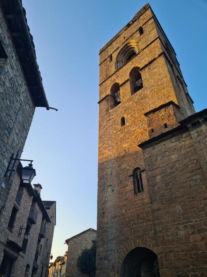 Apartamento El Atico De La Gorga Boltaña Exterior foto